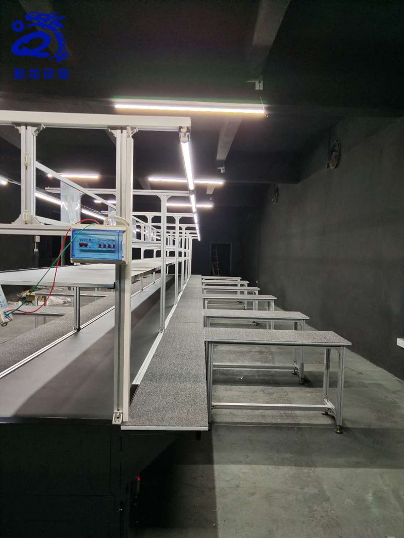 如何選購組裝流水線設(shè)備